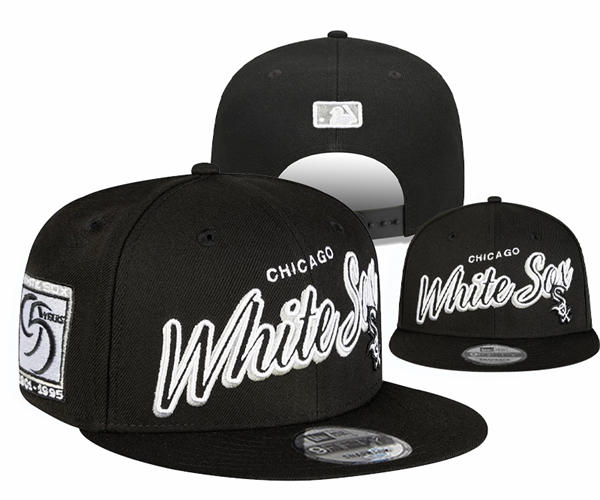 Embroidered MLB Chicago White Sox Black White Snapback Hat  (1)